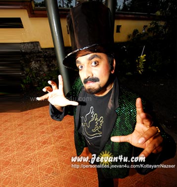 Kottayam Nazeer as Magician Samraj
